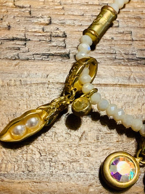 Mermaid Pearls of Wealth