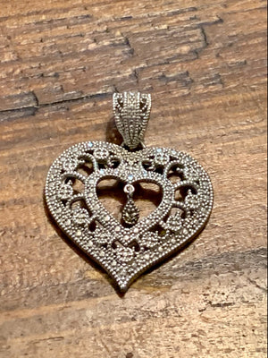 Healing the Heart and Manifesting Love
