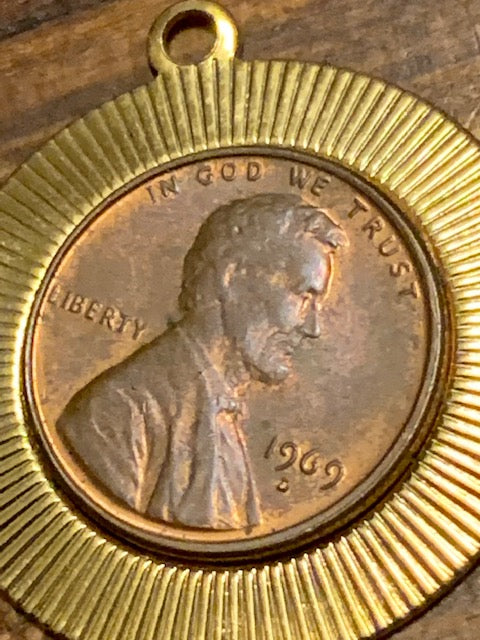 Find A Penny, Pick It Up (PS... It's a Wealth-Grabber)