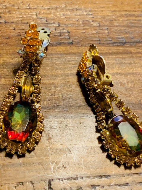 One Eye in the Cosmos, One in the Psychic Realms