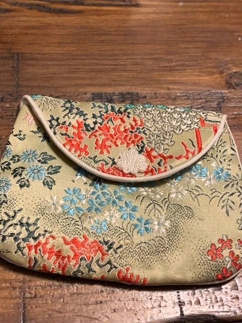 Charging, Wishing and Wealth Bags