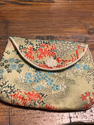 Charging, Wishing and Wealth Bags