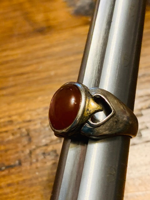 Sarcophagus of Menkaure (STERLING SILVER AND AGATE RING)