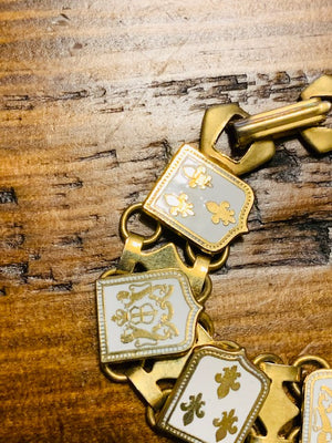 Open the Doors to Royal Wealth