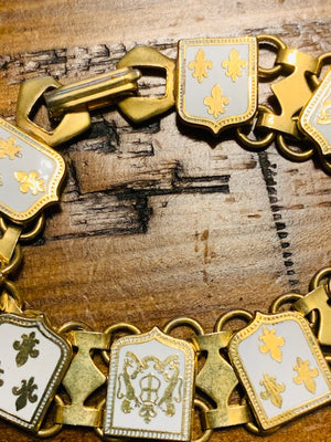 Open the Doors to Royal Wealth