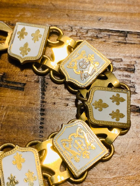 Open the Doors to Royal Wealth