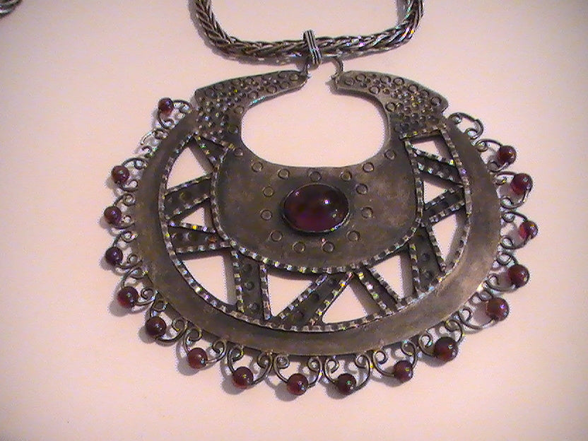 The Priest of God's Heart Plate