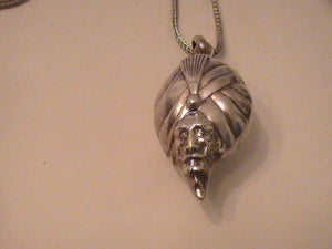 Majlis Al Djinn Pendulum