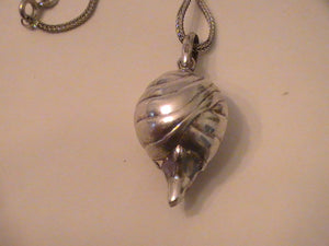 Majlis Al Djinn Pendulum