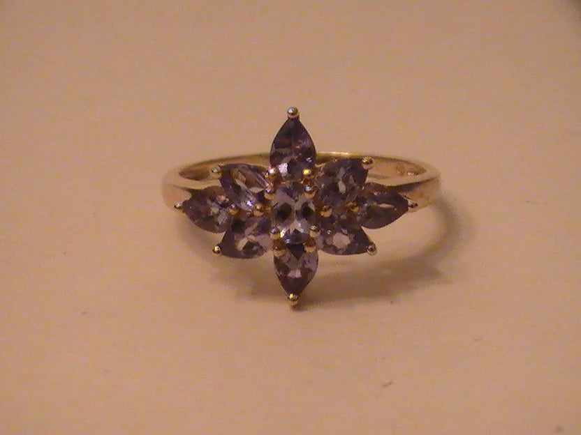 Amrita Ring,GOLD AND TANZANITE,BEAUTIFUL