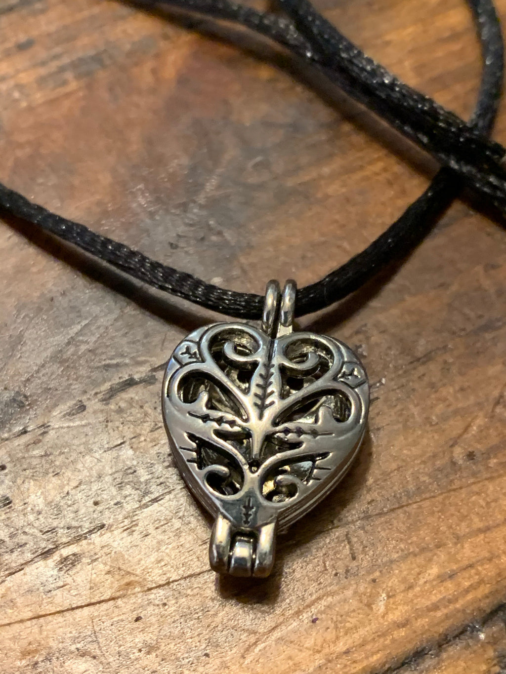 Hearts Desire Small Locket