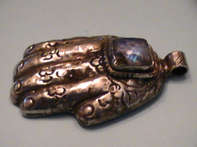 RARE, HEALING STONES DISCOVERED